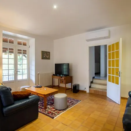 Les Palmiers بيت للعطل *